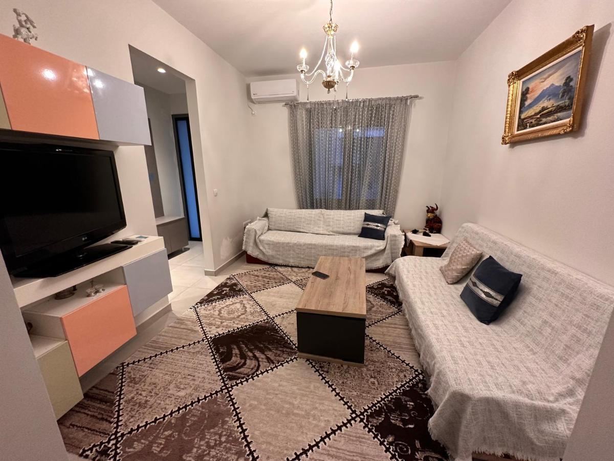 A&A Apartment Pireus Exteriör bild